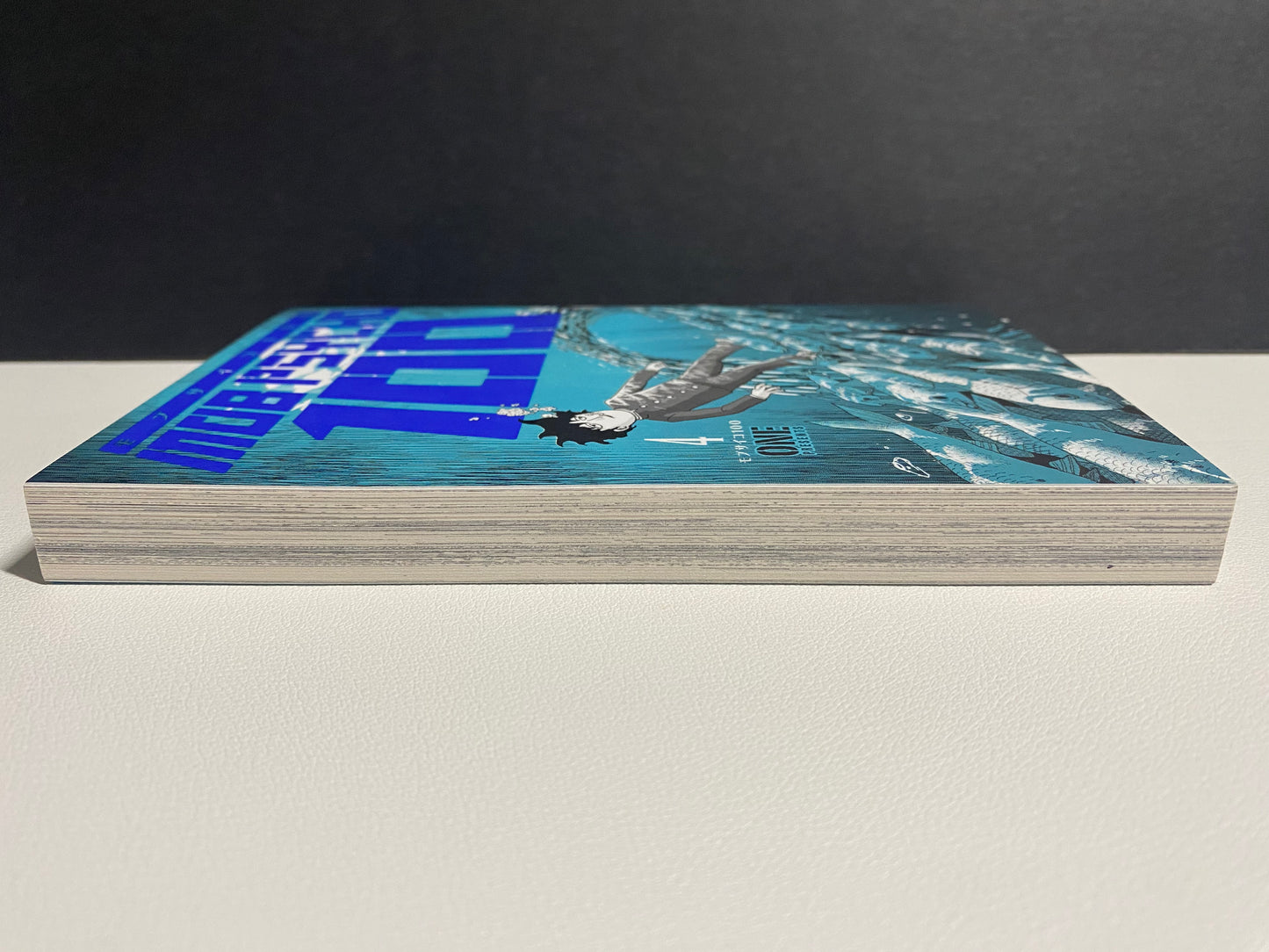 Mob Psycho 100 - Vol 4 (USED/VERY GOOD)