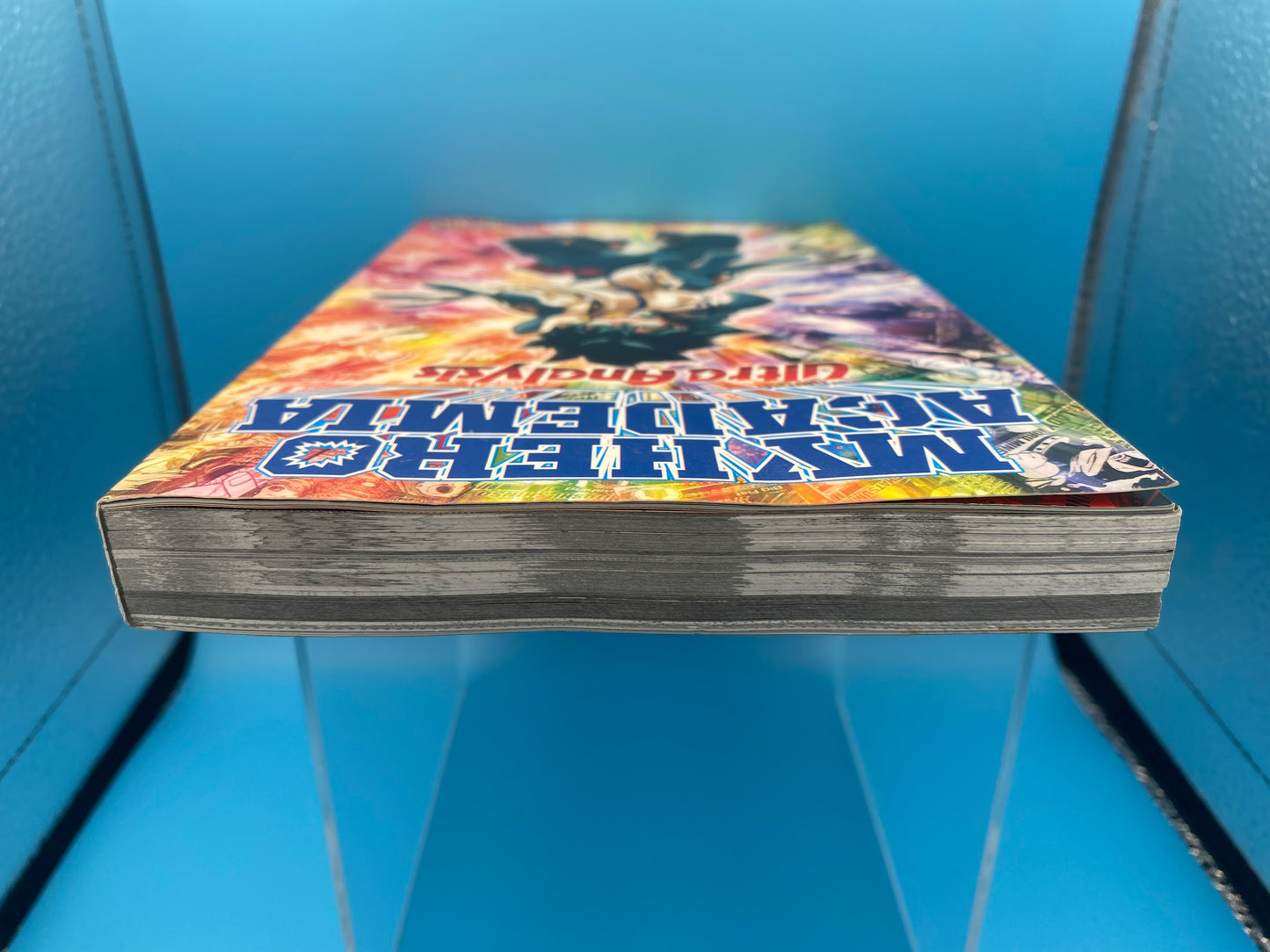 My Hero Academia: Ultra Analysis - The Official Character Guide (USED/GOOD)