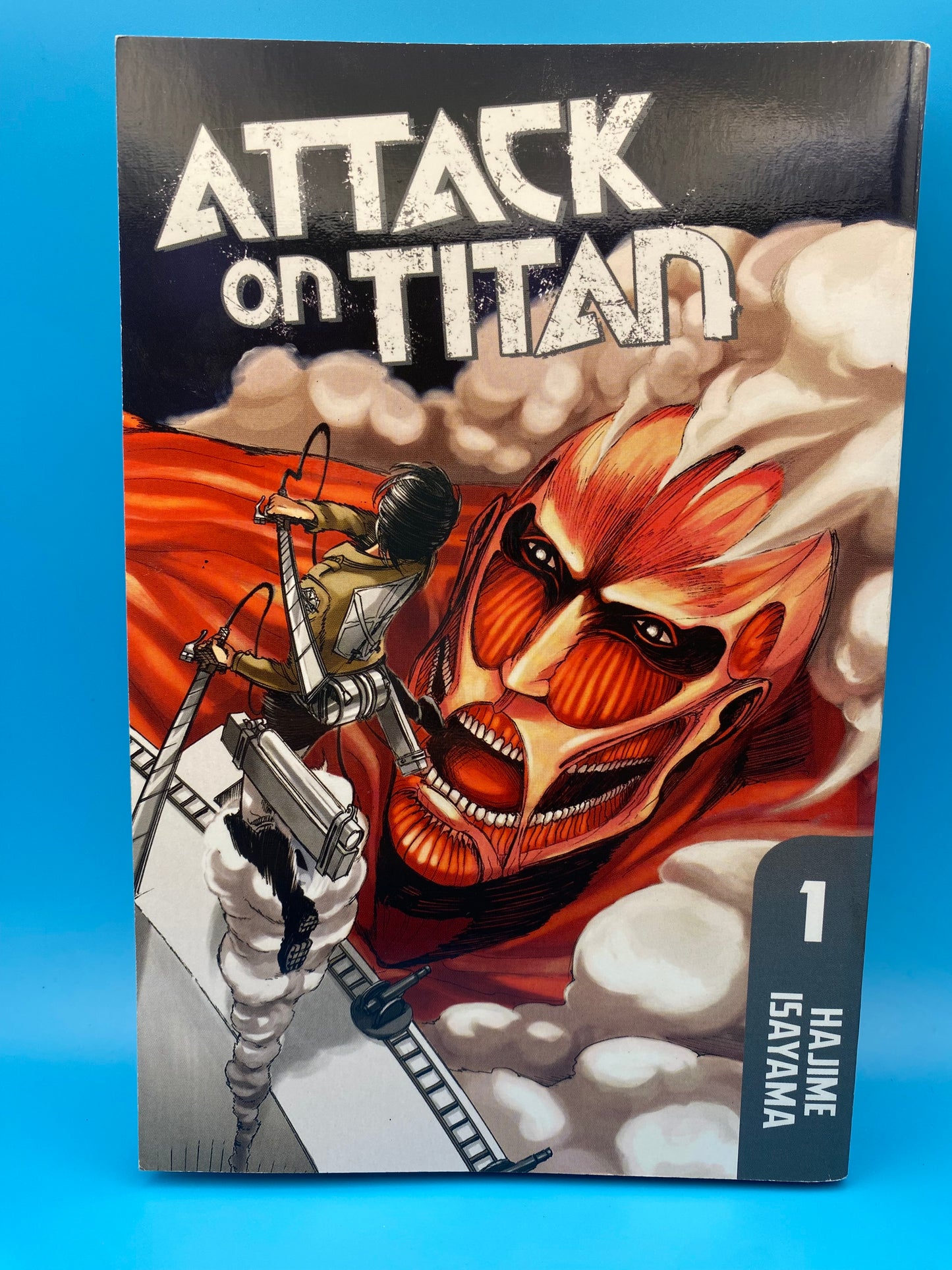 Attack on Titan - Vol 1 (USED/GOOD)