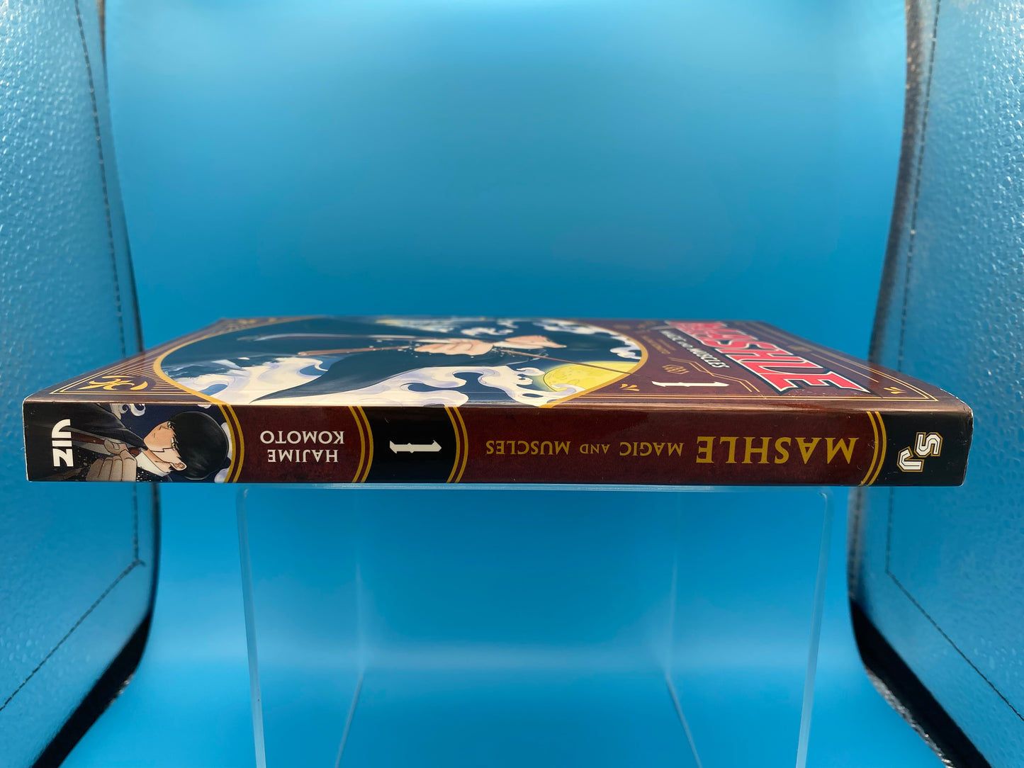 Mashle: Magic and Muscles - Vol 1 (USED/GOOD)